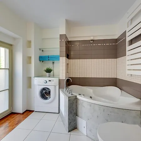 Apartament Jacuzzi Appartement *